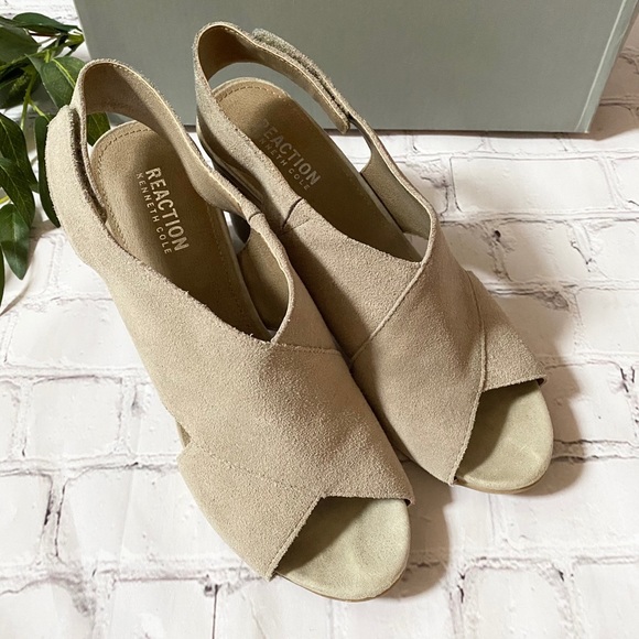 Kenneth Cole Reaction Open Toe Comfort Heels 8.5 - Picture 4 of 8